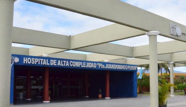 Incorporan moderno aparato «para realizar mamografía tridimensional con biopsia»