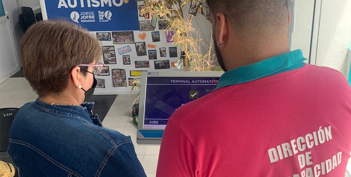 La Municipalidad realiza trámites de activación de Sube Inclusiva y obleas para libre tránsito y estacionamiento para discapacitados