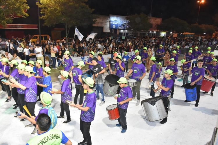 Lunes y martes, corsos en la ciudad