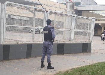 Dos motochorros fueron descubiertos intentando robar una moto