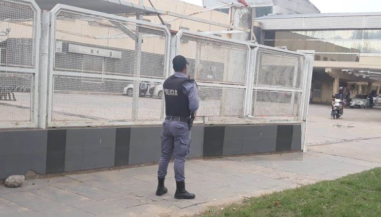 Dos motochorros fueron descubiertos intentando robar una moto