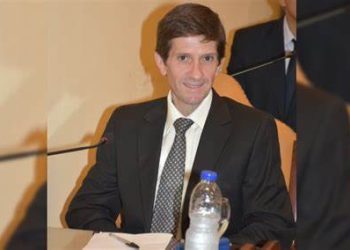 “Iniciamos juicios contra el IPV y la provincia para que entregue los títulos de las viviendas”, aseguró Piñeiro