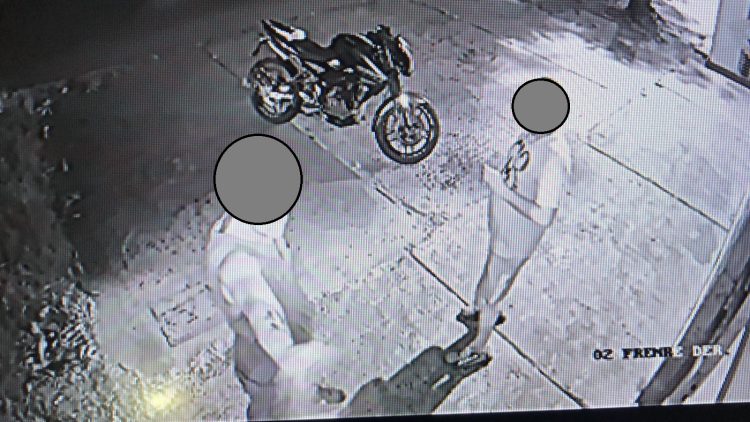 Denuncian robo a una septuagenaria en el barrio Don Bosco