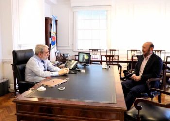 Insfrán y el ministro Aníbal Fernández habilitan taller regional de investigación de prevención de ciberdelitos