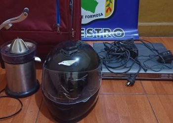 Borracho, robó reproductor de DVD y, durante el procedimiento se durmió