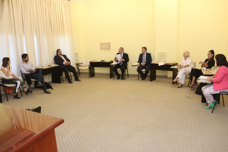 Este jueves se definen nombres de dos jueces y una procuradora fiscal; #PoneleX