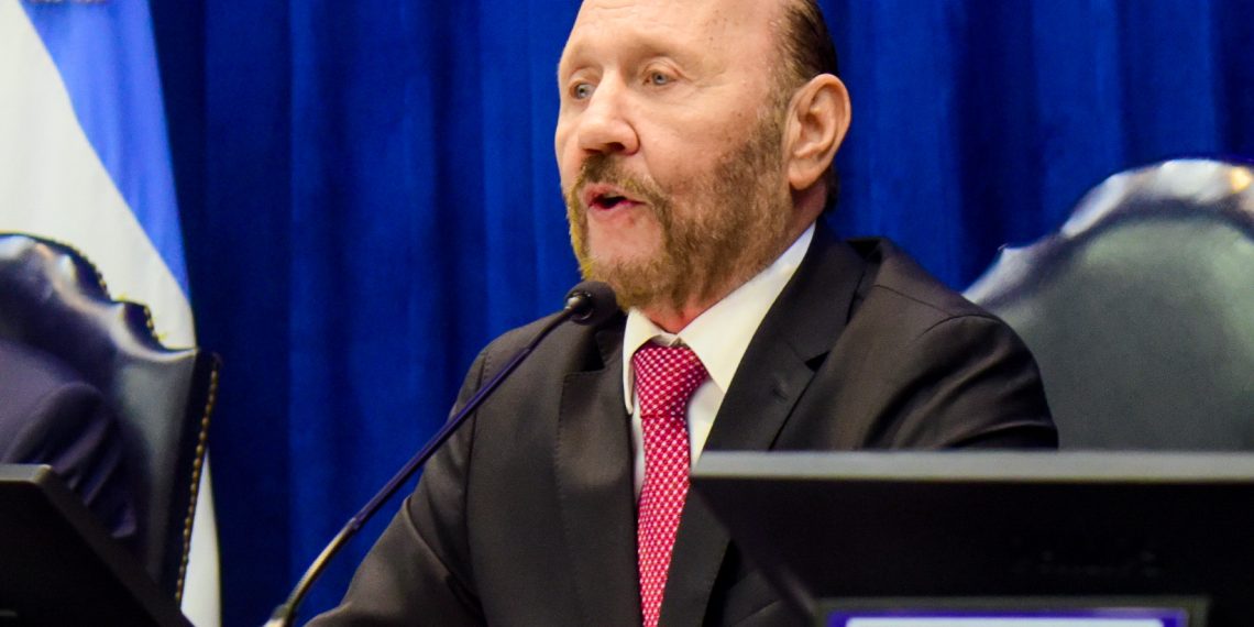 Insfrán anunció subsidio del 50% a comercios con consumos de energía menores de 2.000 kw bimestrales