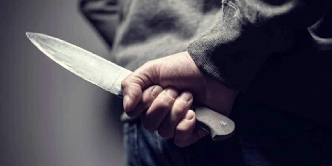 Alumno llevó un arma blanca a la escuela y amenazó a sus compañeros