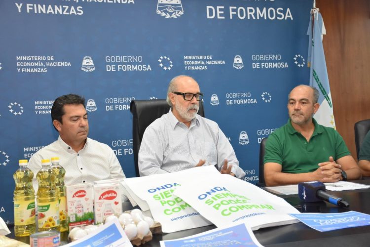 Pymes y gobierno rubricaron Acuerdo de Precios para Semana Santa: aquí los precios de la canasta