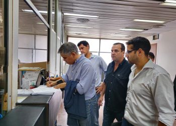 Freno al tarifazo: Miguel Montoya encabezó presentación de un pedido de marcha atrás a subas