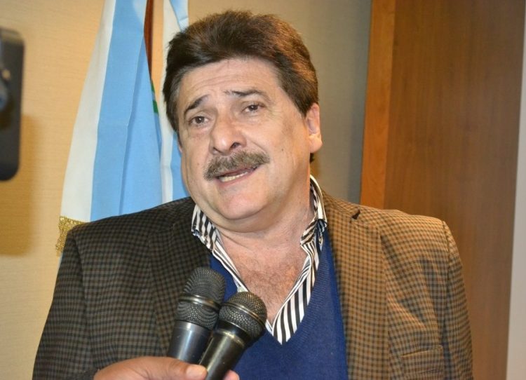 Subas del dólar: Clorinda recordó a comerciantes que los precios se deben indicar en pesos