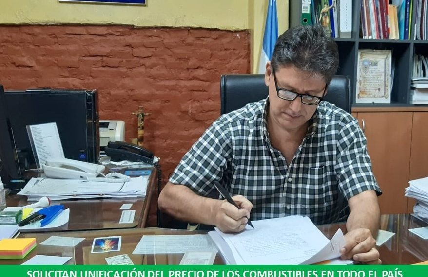 Golpe al bolsillo: la Defensoría advirtió que se viene otra suba en los combustibles