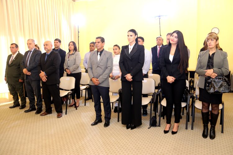 Juraron y asumieron sus nuevas funciones un juez y una jueza de Paz de Menor Cuantía