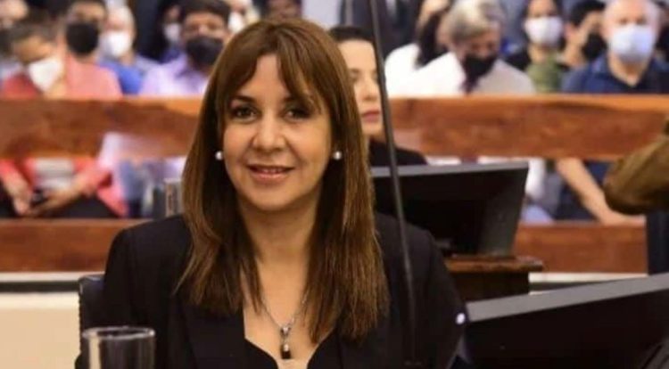 Una diputada encabeza la lista de concejales de RFP