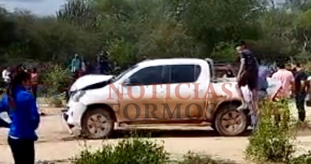 Funcionarios de gobierno protagonizaron accidente en el oeste (video)