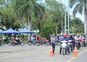 Convocan a motociclistas a ser parte de una clínica de conducción segura