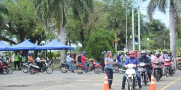 Convocan a motociclistas a ser parte de una clínica de conducción segura