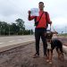 El amor por sus mascotas lo llevó a hacer dedo desde Misiones a Formosa