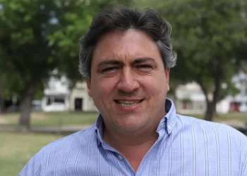 Lo que Paoltroni cede y le ofrece a la UCR para enfrentar a Gildo