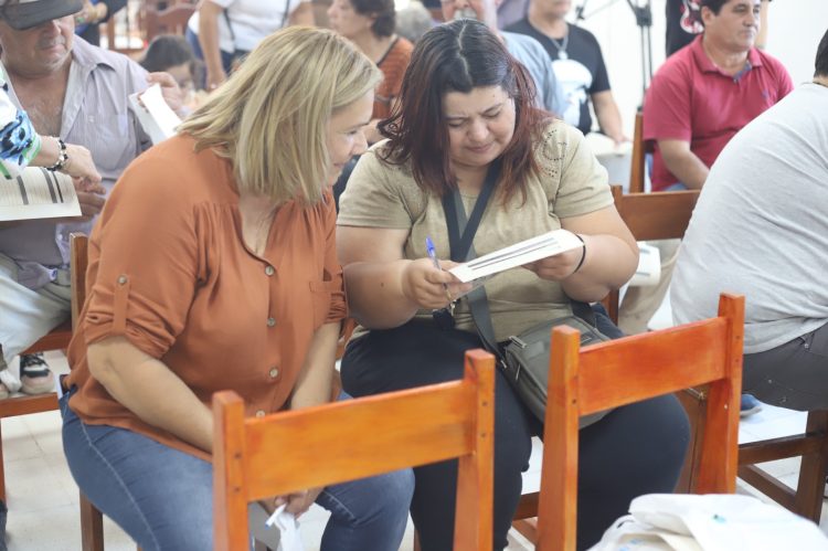 Banco Formosa brindó un taller de educación financiera para pensionados del IPS