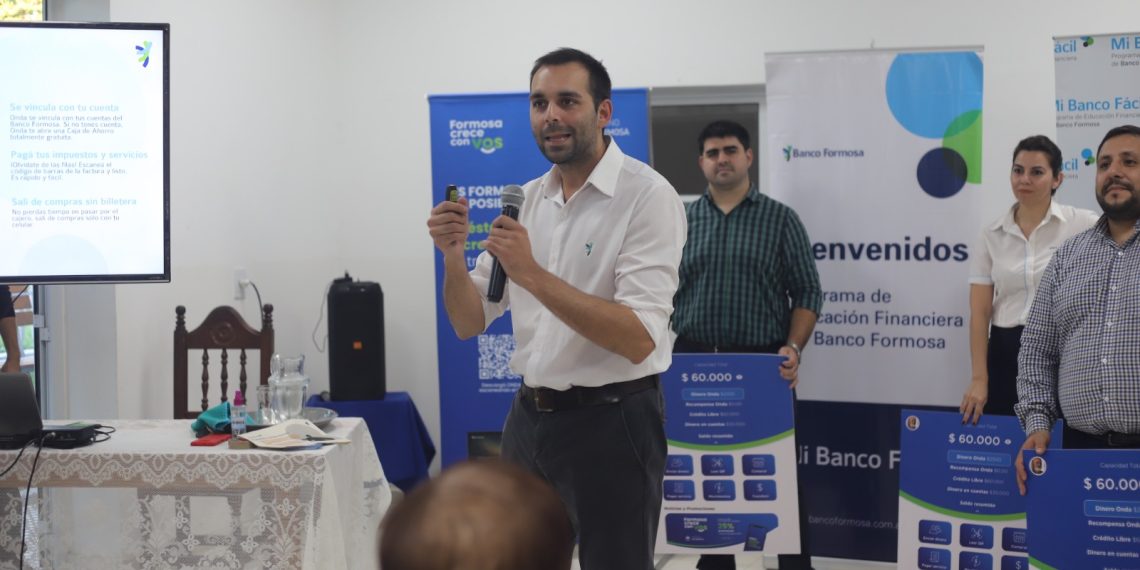 Banco Formosa brindó un taller de educación financiera para pensionados del IPS