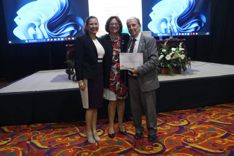 Battaini y la Justicia de Paz: “Son el ejemplo que la Argentina necesita”