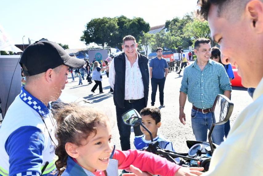 Jofré acompañó las actividades con los jardines de infantes por el Día de la Seguridad Vial