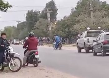 Contrabandistas repelieron a la Policía con piedras (video)