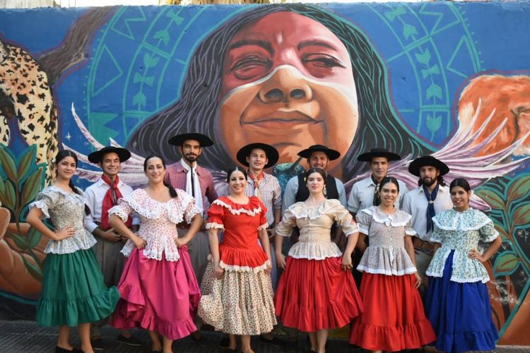 Todo listo para las tres noches de folclore en la Expo Formosa 2023