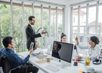 Clima organizacional: el motor invisible que impulsa la retención y el compromiso