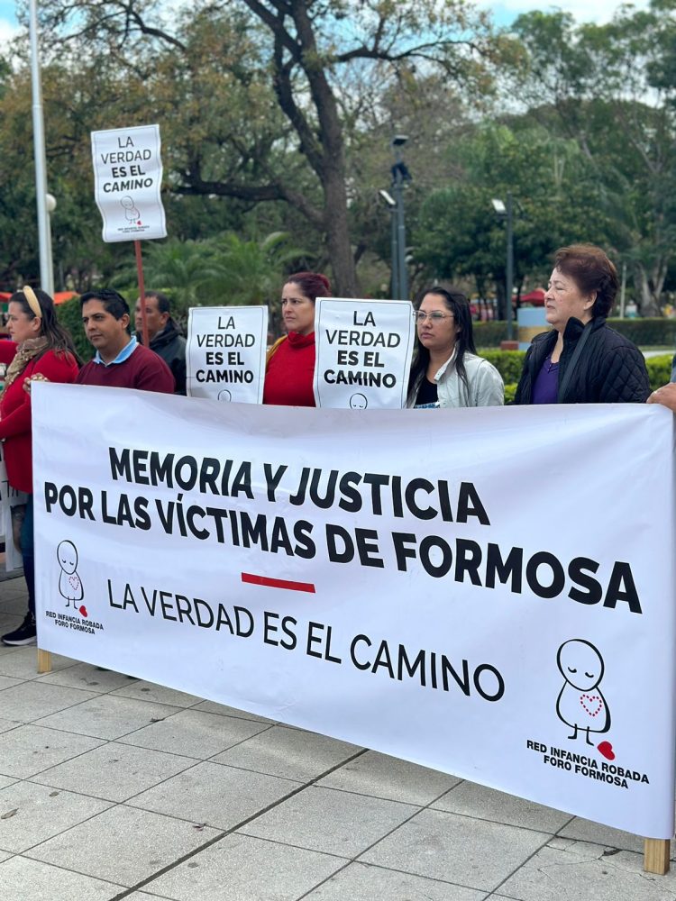 Hubo una nutrida marcha en reclamo de justicia por homicidios no esclarecidos