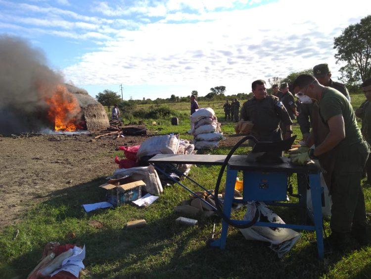 Quemarán casi 6 mil kilos de marihuana incautada en procedimientos contra el narcotráfico