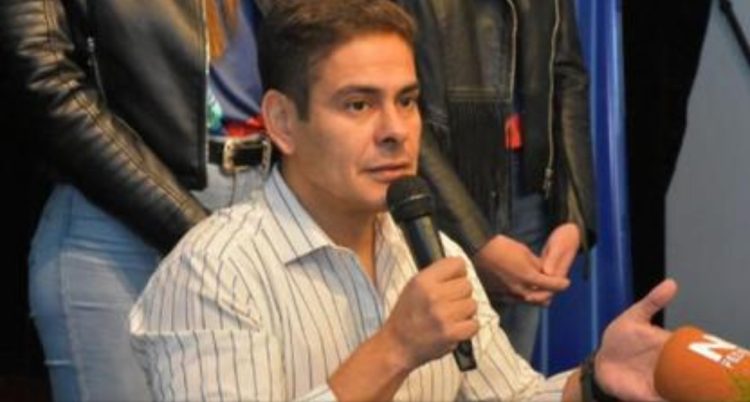 El cantante Ricardo Arjona dará un mega concierto en Corrientes