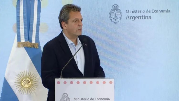 Massa anunció medidas fiscales para autónomos, monotributistas y pymes: los detalles
