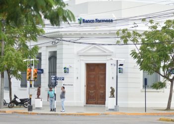 Banco Formosa y el Gobierno provincial anunciaron cuotas, descuentos y créditos