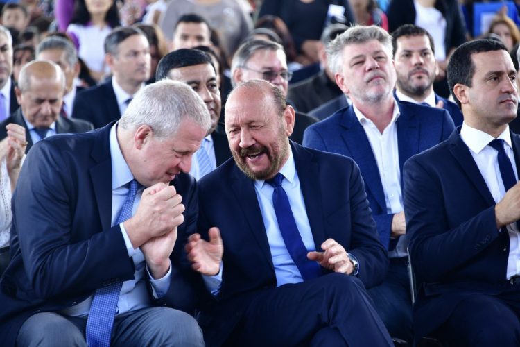 El gobernador Insfrán inauguró la obra educativa 1500 de su gestión