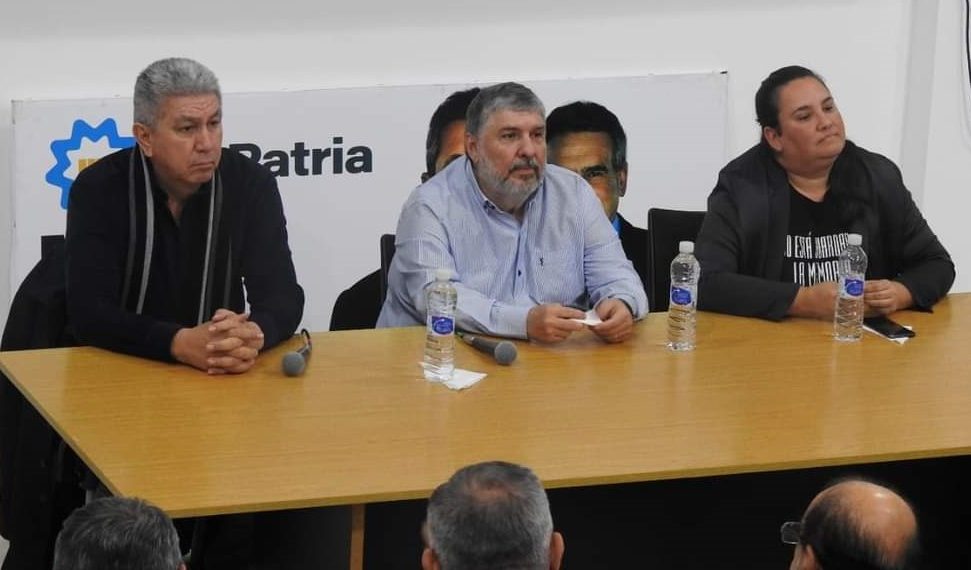 “Milei dice que va a echar a todo el mundo, no va a quedar ni el perro. Si eso es lo que van a votar, prepárense para lo que viene”