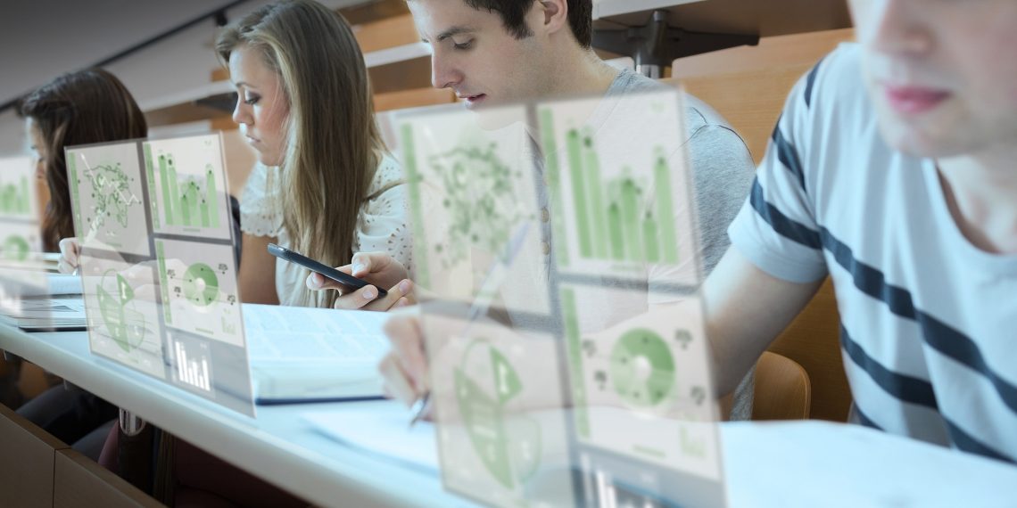 Conferencias sobre IA en UCP al cumplirse el 2° aniversario del fallecimiento del rector fundador Ángel Rodríguez
