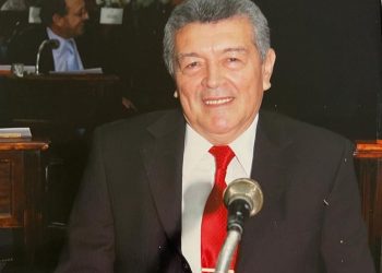 Que en paz descanse, Antonio Taboada