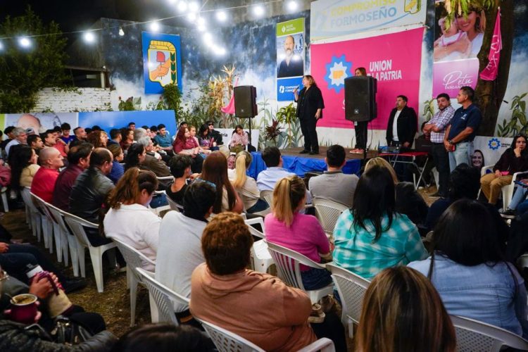 Los candidatos de Unión por la Patria disertaron en el Patio Cultural Peronista