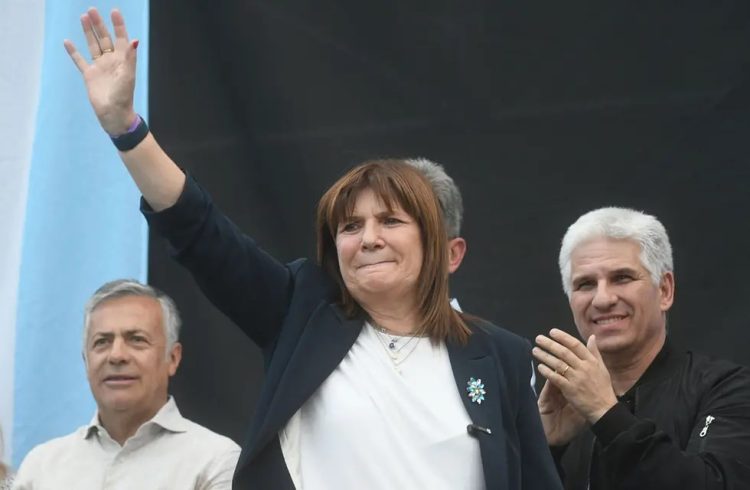 Bullrich pidió el voto de confianza para la “batalla final” del domingo