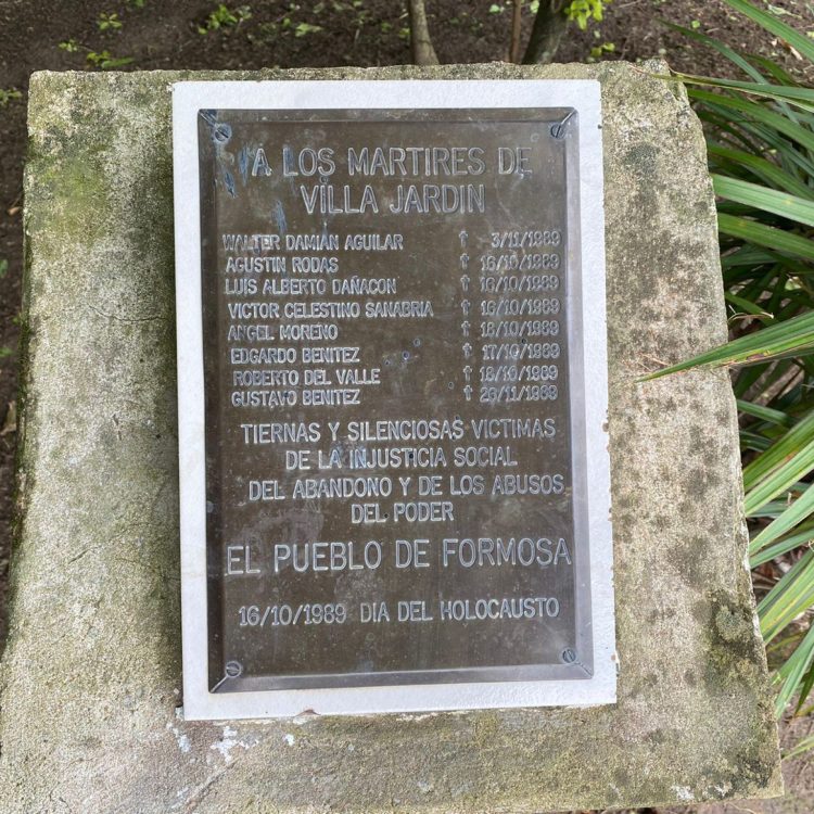 Niños inmolados por el delito de ser pobre