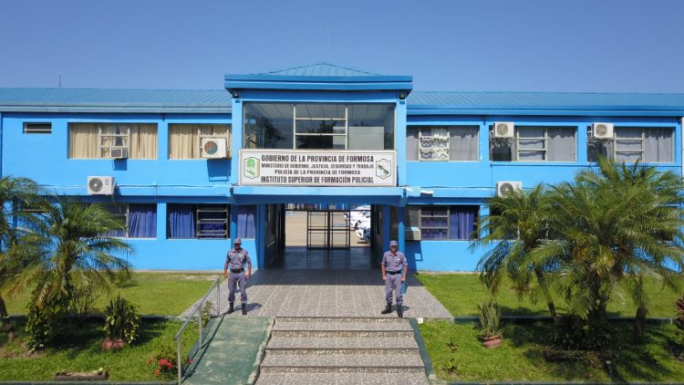 La Policía abrió preinscripciones para aspirantes a agentes y cadetes