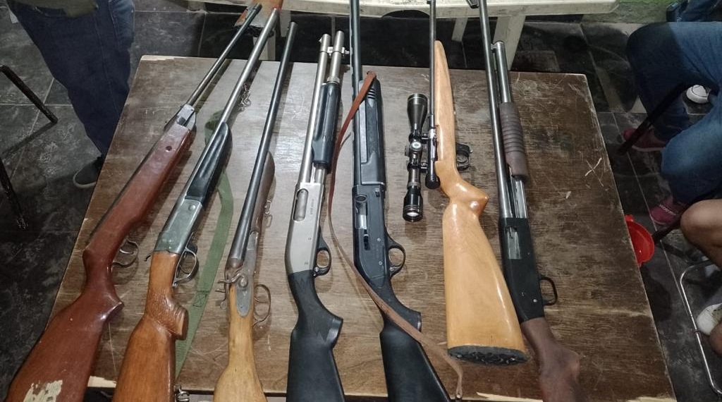 Allanan una vivienda en Clorinda y descubren un arsenal