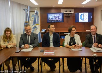 El ministro Ariel Coll firmó convenio de cooperación para fortalecer y mejorar el servicio de justicia