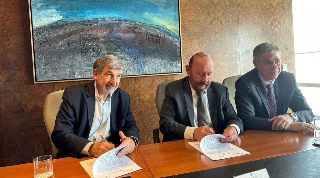 Formosa e YPF Tecnología firmaron convenio para avanzar en la extracción y purificación de litio