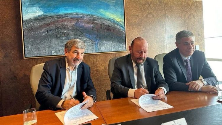 Formosa e YPF Tecnología firmaron convenio para avanzar en la extracción y purificación de litio