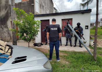 La policía detectó un punto de ventas drogas dirigido por un menor de edad