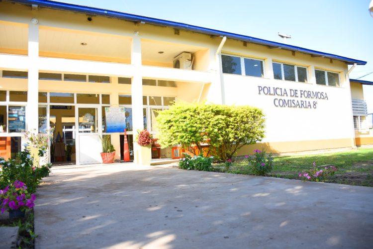 Salvaje ataque a fierrazos a un joven para robarle el celular