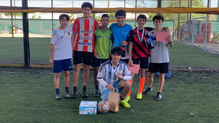 Franciscanos a puro fútbol en “La Nueva Recova”